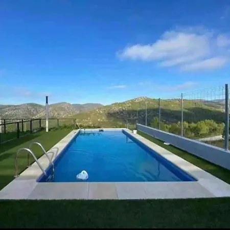 Casa/villa Privada Con Piscina Nyaraló
